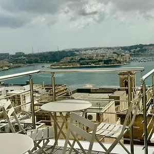 **** Aparthotel Paulos Malta